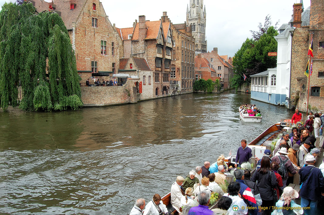 canal cruise bruges belgium